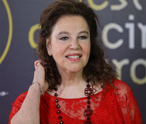 quanto è alta stefania sandrelli